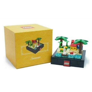 LEGO Bricktober Season Set 2/4 - Summer (2019 Toys "R" Us Exclusive) 6307986