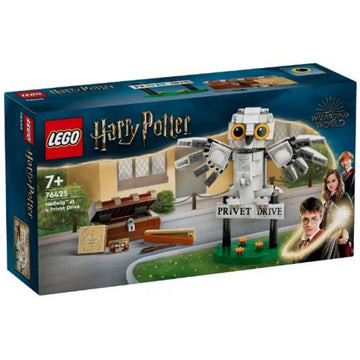 LEGO Harry Potter Chamber of Secrets Hedwig at 4 Privet Drive 76425
