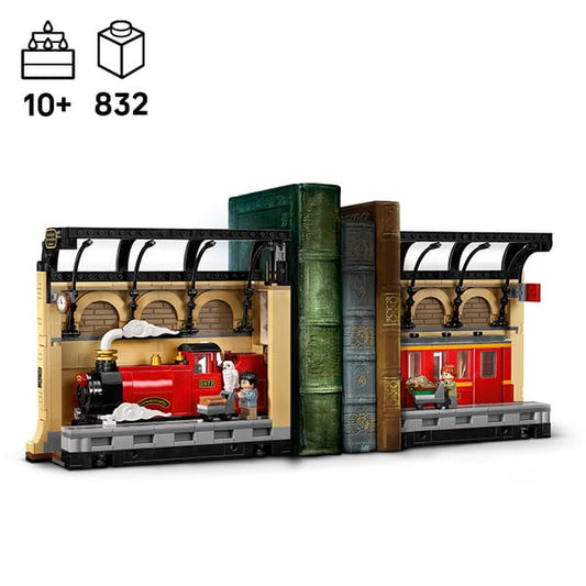 LEGO Harry Potter Book Nook 76450