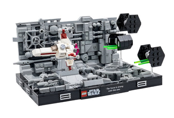 PRE-LOVED LEGO Star Wars Diorama Collection Death Star Trench Run Diorama 75329 (No Box)
