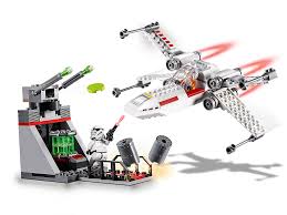 LEGO Star Wars 4 Plus X-wing Starfighter Trench Run 75235