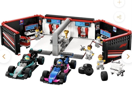 PRE-LOVED LEGO City Formula 1 F1 Garage & Mercedes-AMG & Alpine Cars 60444