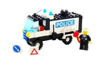 PRE-LOVED LEGO Mobile Police Truck 6450 (No Box)