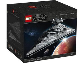 LEGO Star Wars UCS Imperial Star Destroyer 75252